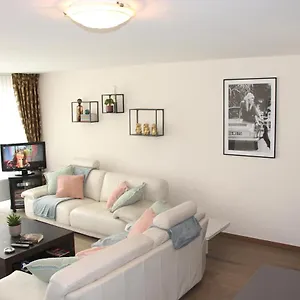 Lichtrijk Appartement